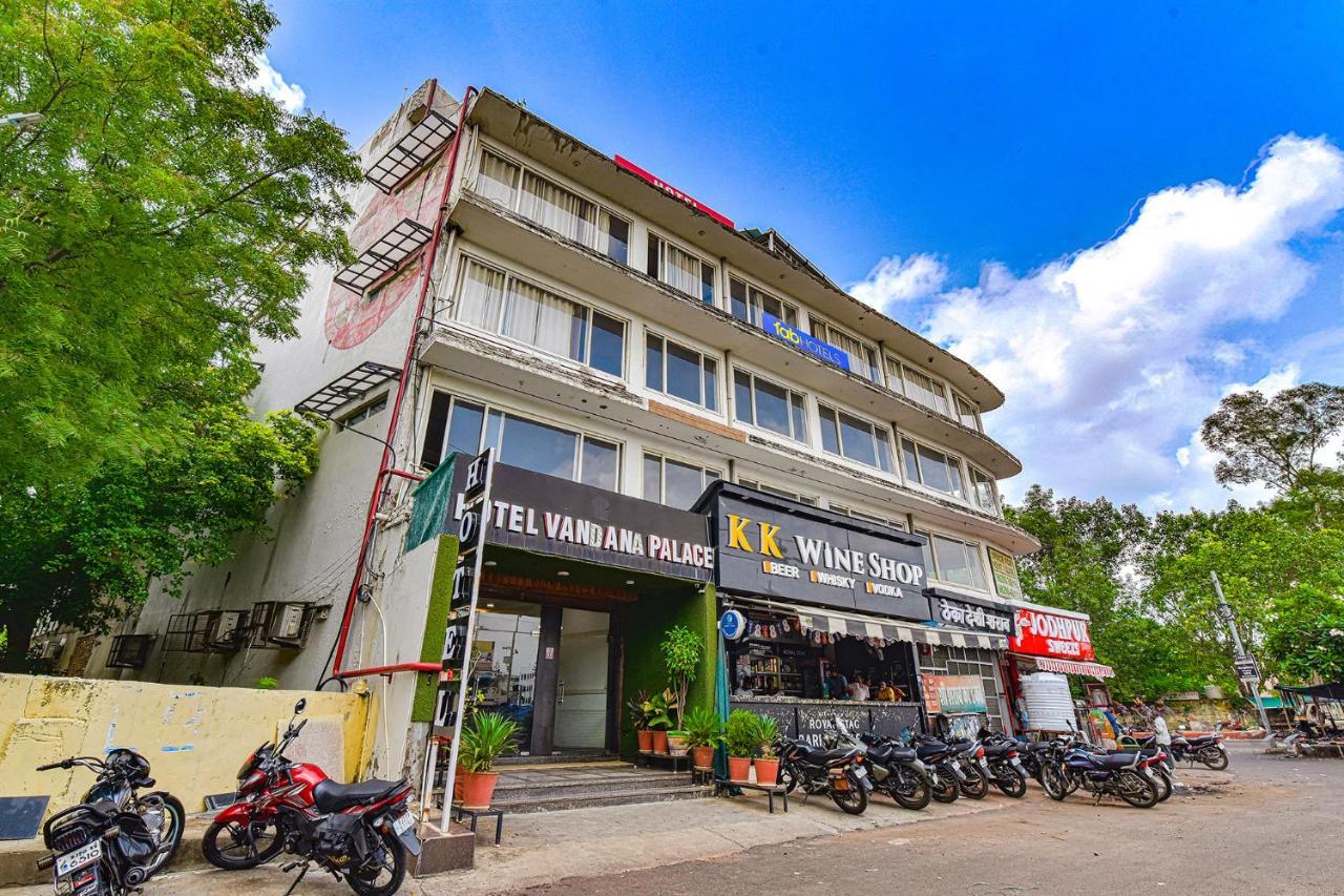 Hotel Vandana Palace Kota  Buitenkant foto