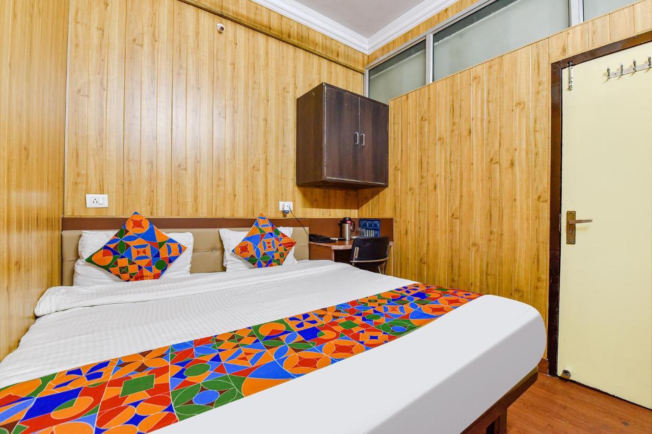 Hotel Vandana Palace Kota  Buitenkant foto